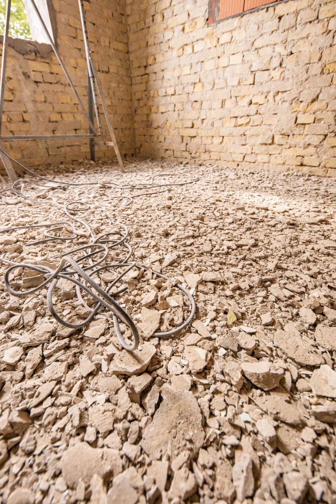 Bontás felújítás kecskemét kivitelezés kivitelező